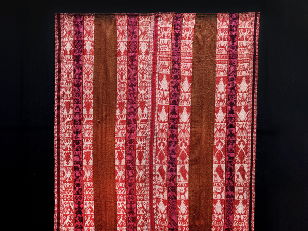 Manos sabias. Textiles Andinos​ del Sur del Perú