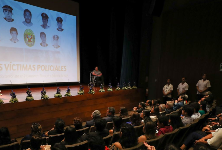 Reconocimiento a las víctimas policiales