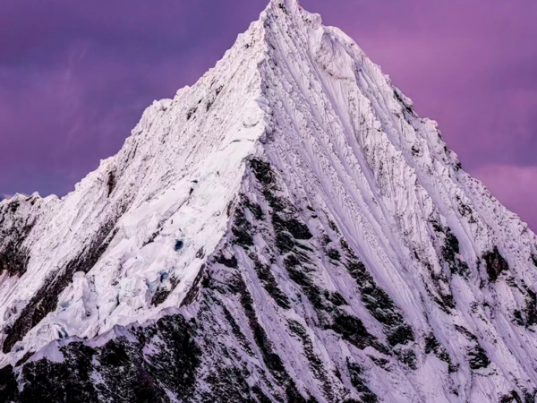Gigantes de Hielo. Andes, Cordillera Blanca
