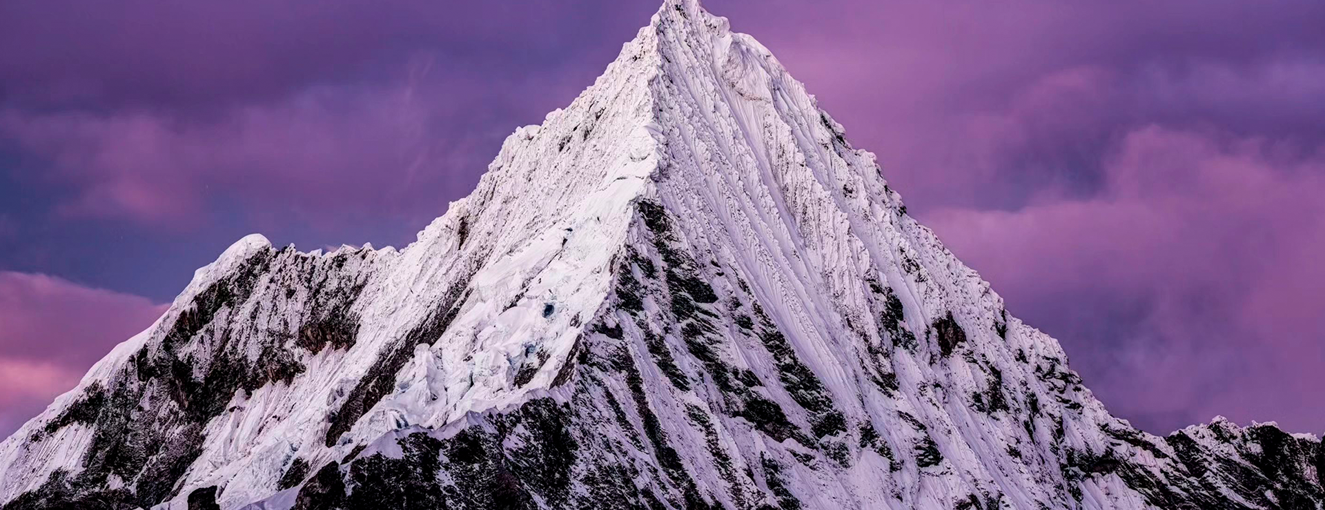 Gigantes de Hielo. Andes, Cordillera Blanca