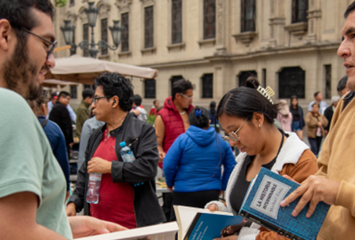 Truequetón de libros, revistas e historietas