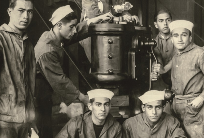 La Marina de Guerra del Perú a través de la fotografía