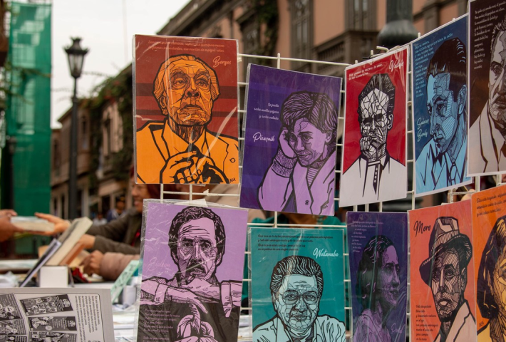 Cómics e historietas