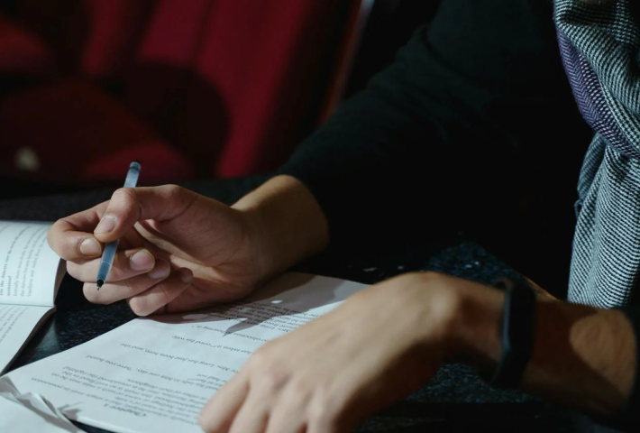 Escritura creativa y teatral