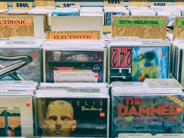La mega feria de vinilos