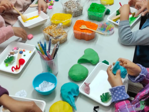 Mini Mundos con Kits Sensoriales