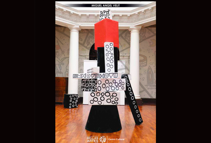 Mapas y edificios voladores de Lima