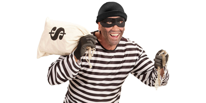 No hay ladrón que por bien no venga