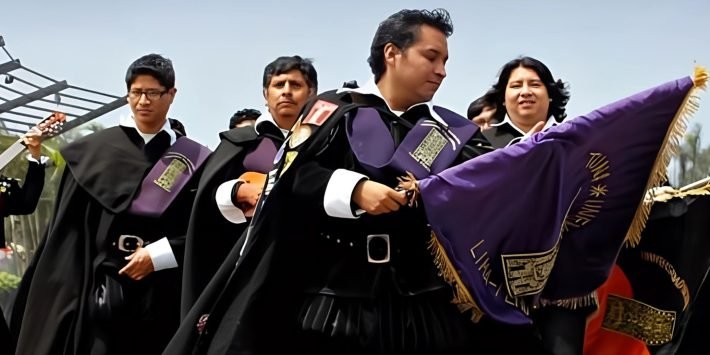 FESTIVAL DE TUNAS UNIVERSITARIAS