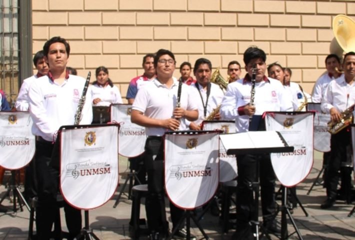 CONCIERTO MUSICAL SONIDOS DE BANDA