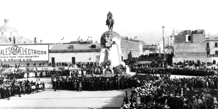 LA LIMA DE 1900 A TRAVÉS DE LA FOTOGRAFÍA