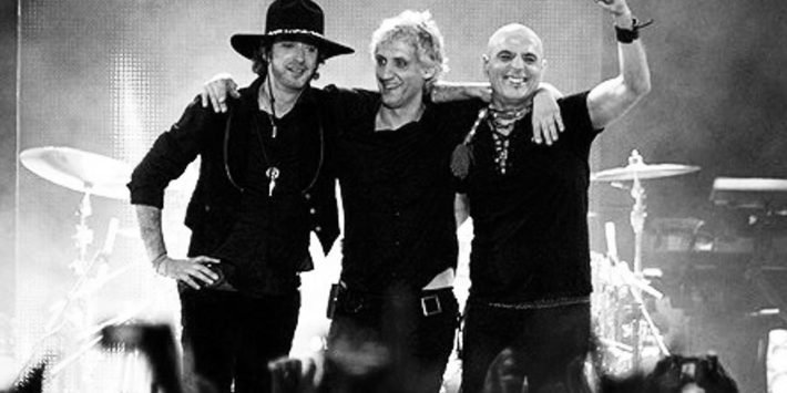 SODA STEREO: GIRA ME VERÁS VOLVER