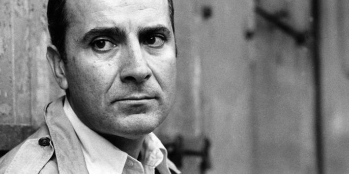 SESIÓN CLUB DE LECTURA : EL BESO DE LA MUJER ARAÑA