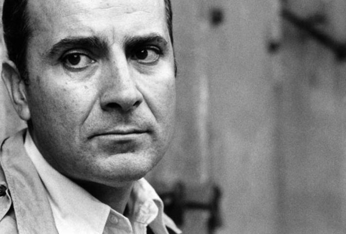 SESIÓN CLUB DE LECTURA : EL BESO DE LA MUJER ARAÑA