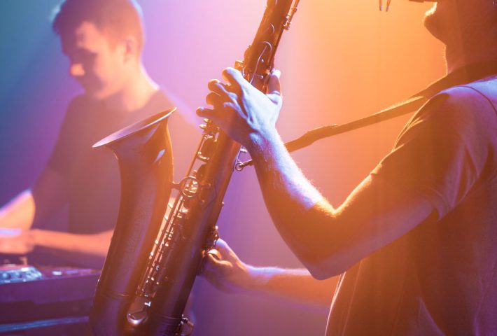 DJ + SAXO FUNKY REMIXES