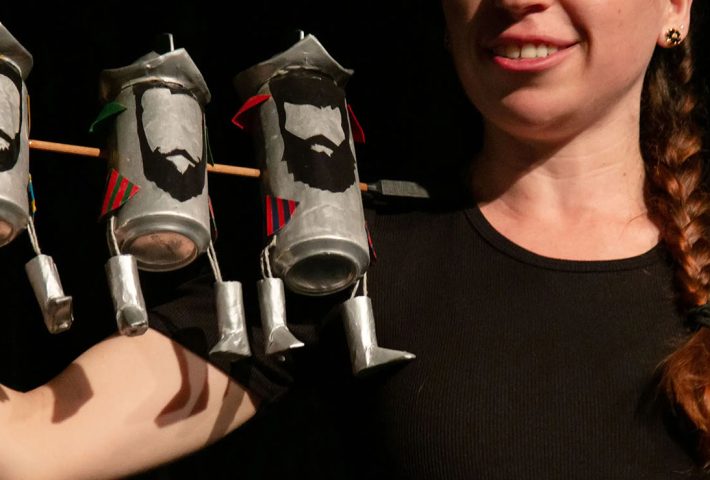 ENTRE ENCANTOS Y MALEFICIOS