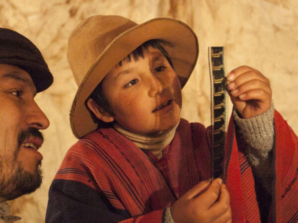 WILLAQ PIRQA EN LENGUA MATERNA