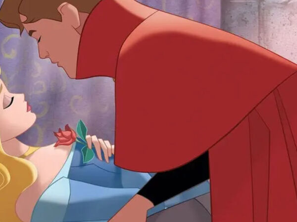 CINE BAJO LAS ESTRELLAS: LA BELLA DURMIENTE