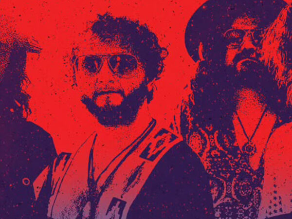 ERUPCIÓN EN EL KENNEDY: VOLCANO