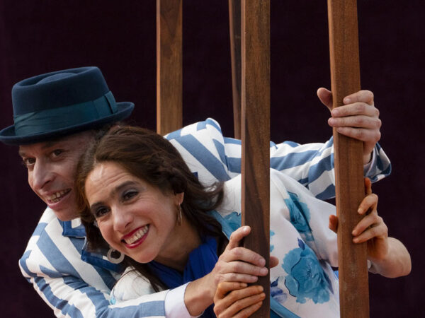 RUMBOS, UNO MÁS UNO TRES