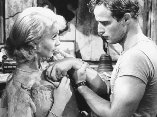 AND THE OSCAR GOES TO: VIVEN LEIGH