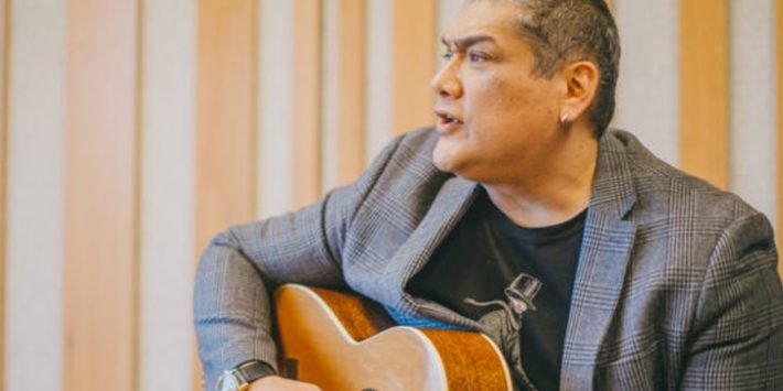 AVES RARAS. VERSOS SUELTOS