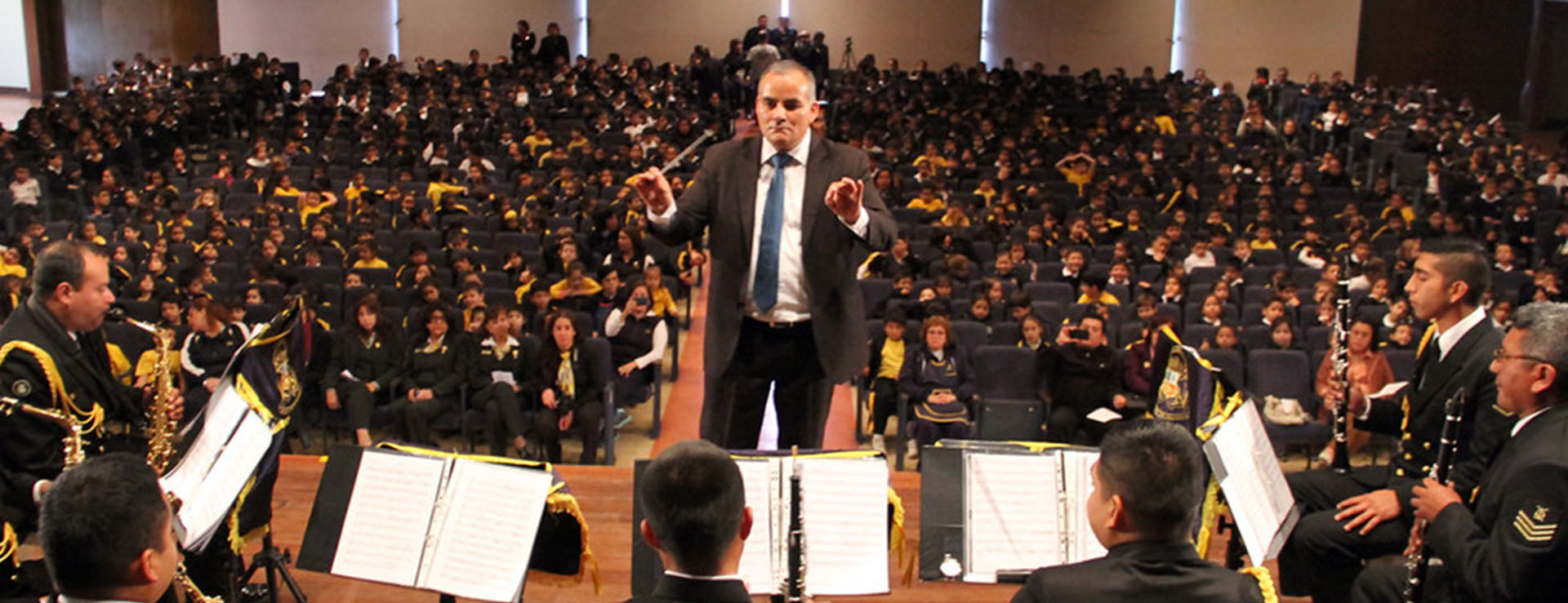 CONCIERTO SINFÓNICO