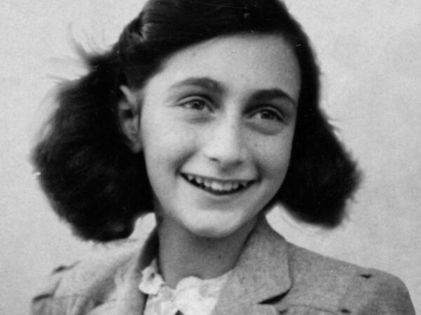 ANA FRANK: UNA HISTORIA VIGENTE