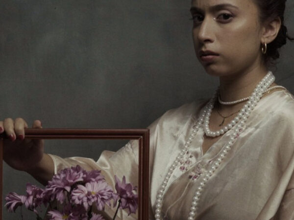 VERSOS A UNA CASA VACÍA