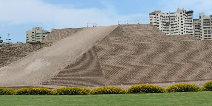 HUACA HUALLAMARCA