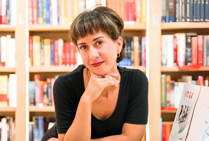 FIRMA DE LIBROS: ALBA CARDALDA