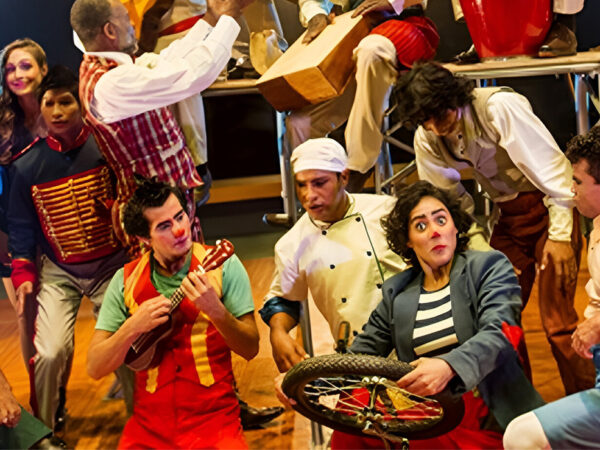 MALABARES, RISAS Y MARAVILLAS