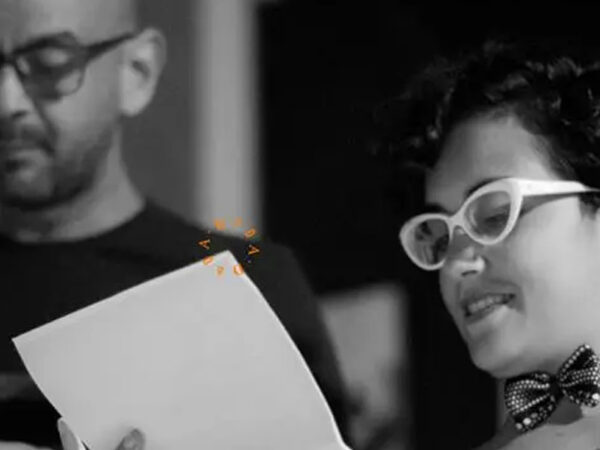 LOS TRANSEÚNTES DE LA VÍA LACTEA