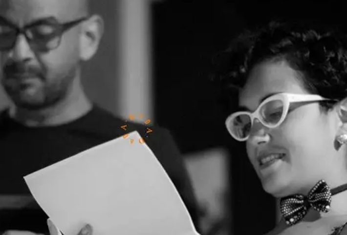 LOS TRANSEÚNTES DE LA VÍA LACTEA