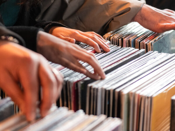 MEGAFERIA DE VINILOS