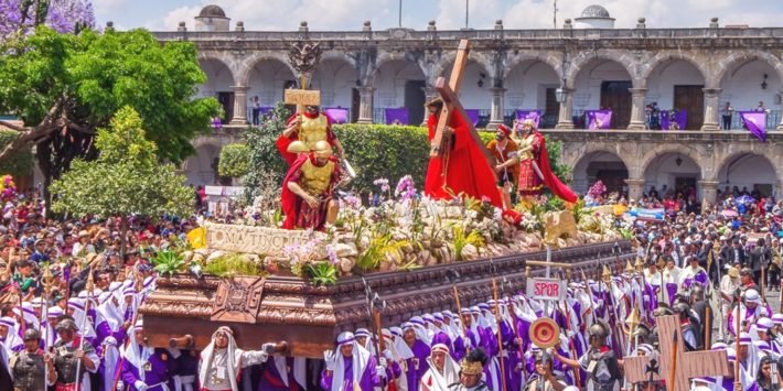 SEMANA SANTA EN ANTIGUA GUATEMALA