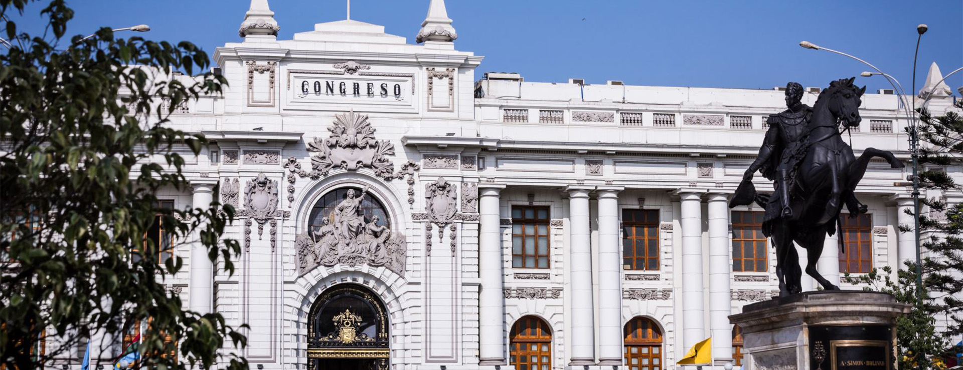 VISITA EL CONGRESO