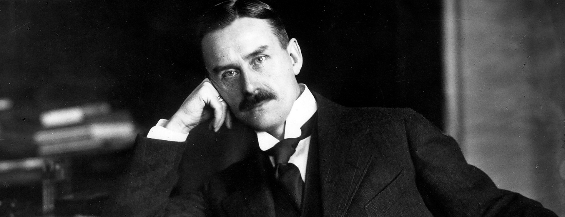 THOMAS MANN