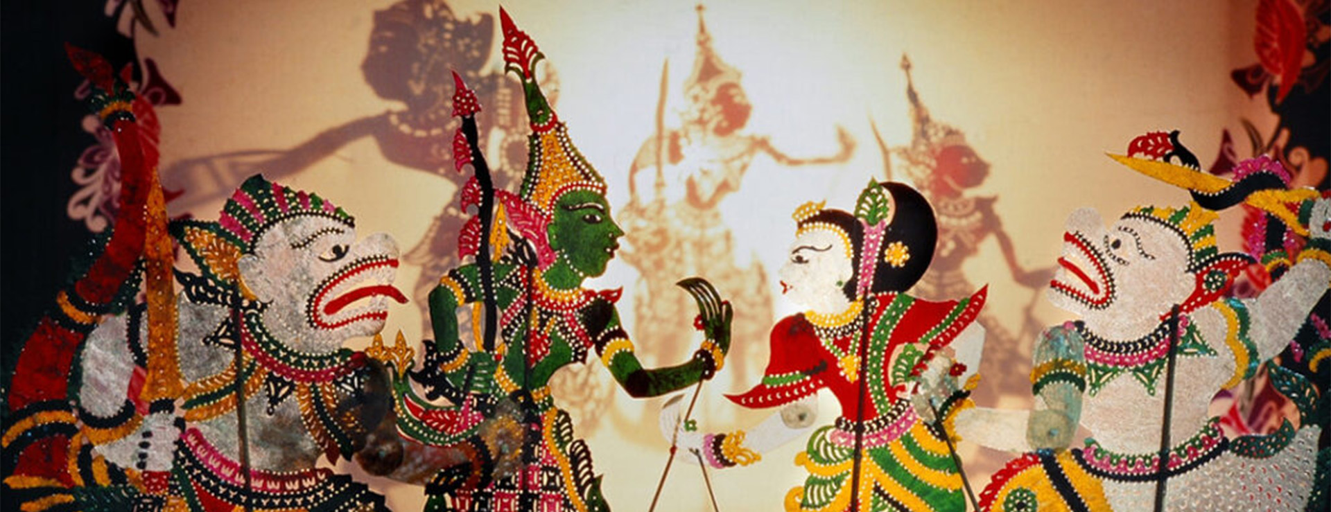 EL MUNDO INFANTIL DE WAYANG