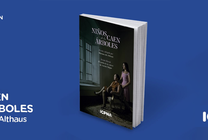 NIÑOS CAEN DE LOS ÁRBOLES