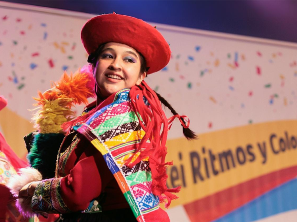 PERÚ NIKKEI RITMOS Y COLORES