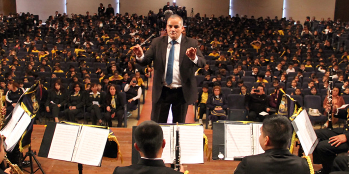BANDA SINFÓNICA DE LA MARINA DE GUERRA DEL PERÚ