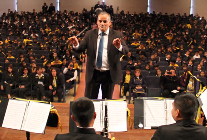 BANDA SINFÓNICA DE LA MARINA DE GUERRA DEL PERÚ
