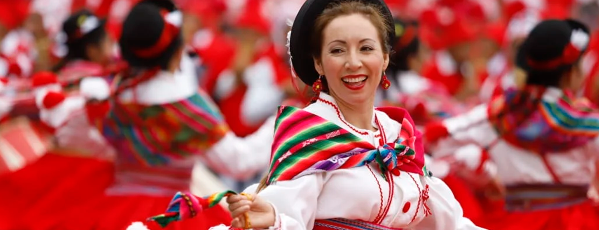 GRAN PASACALLE POR FIESTAS PATRIAS