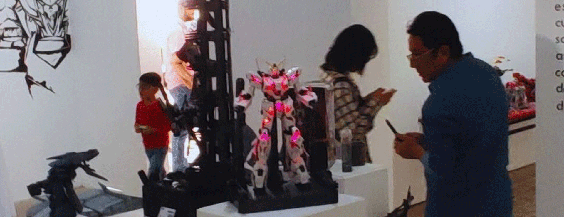 ART TOY CON PERÚ