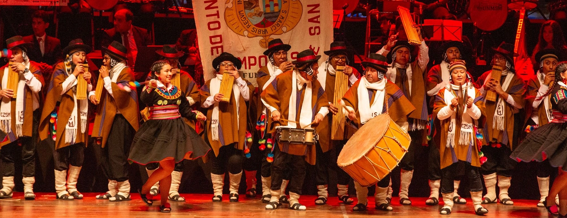 CONJUNTO DE ZAMPOÑAS
