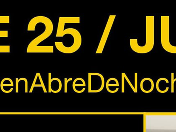 MUCEN ABRE DE NOCHE