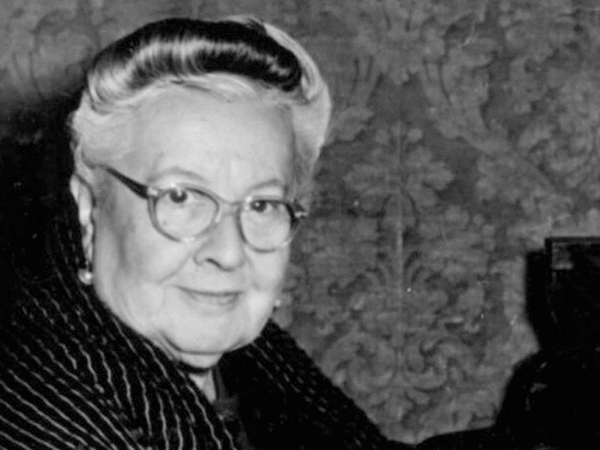 ROSA MERCEDES CELEBRA LAS FIESTAS PATRIAS