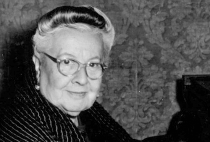 ROSA MERCEDES CELEBRA LAS FIESTAS PATRIAS