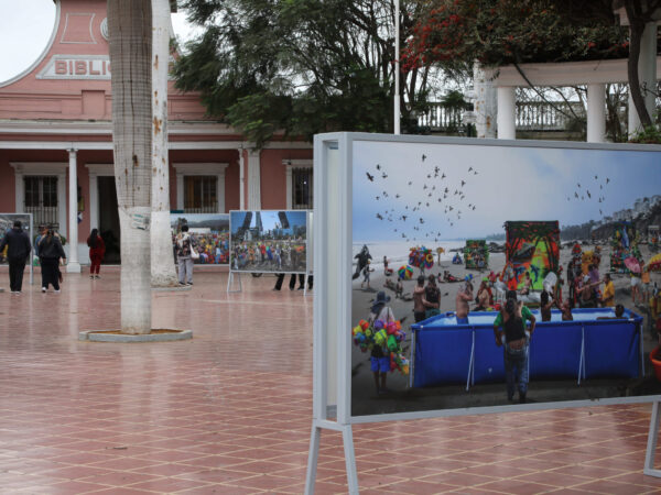 EXPOSICIONES EN EL ESPACIO PÚBLICO